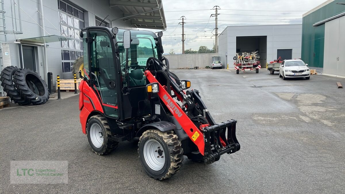 Hoflader des Typs Manitou MLA 2-25 H, Vorführmaschine in Redlham (Bild 2)