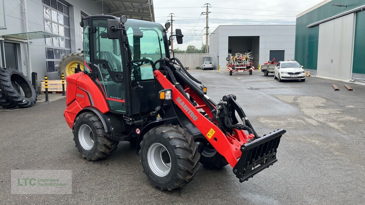 Hoflader van het type Manitou MLA 3-25 H, Vorführmaschine in Redlham (Foto 2)