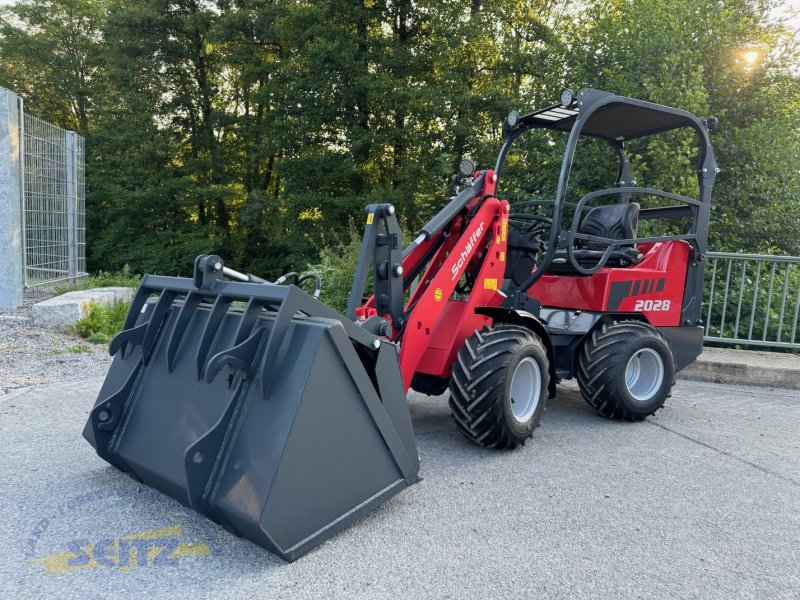 Hoflader of the type Schäffer 2028-2, Neumaschine in Lindenfels-Glattbach