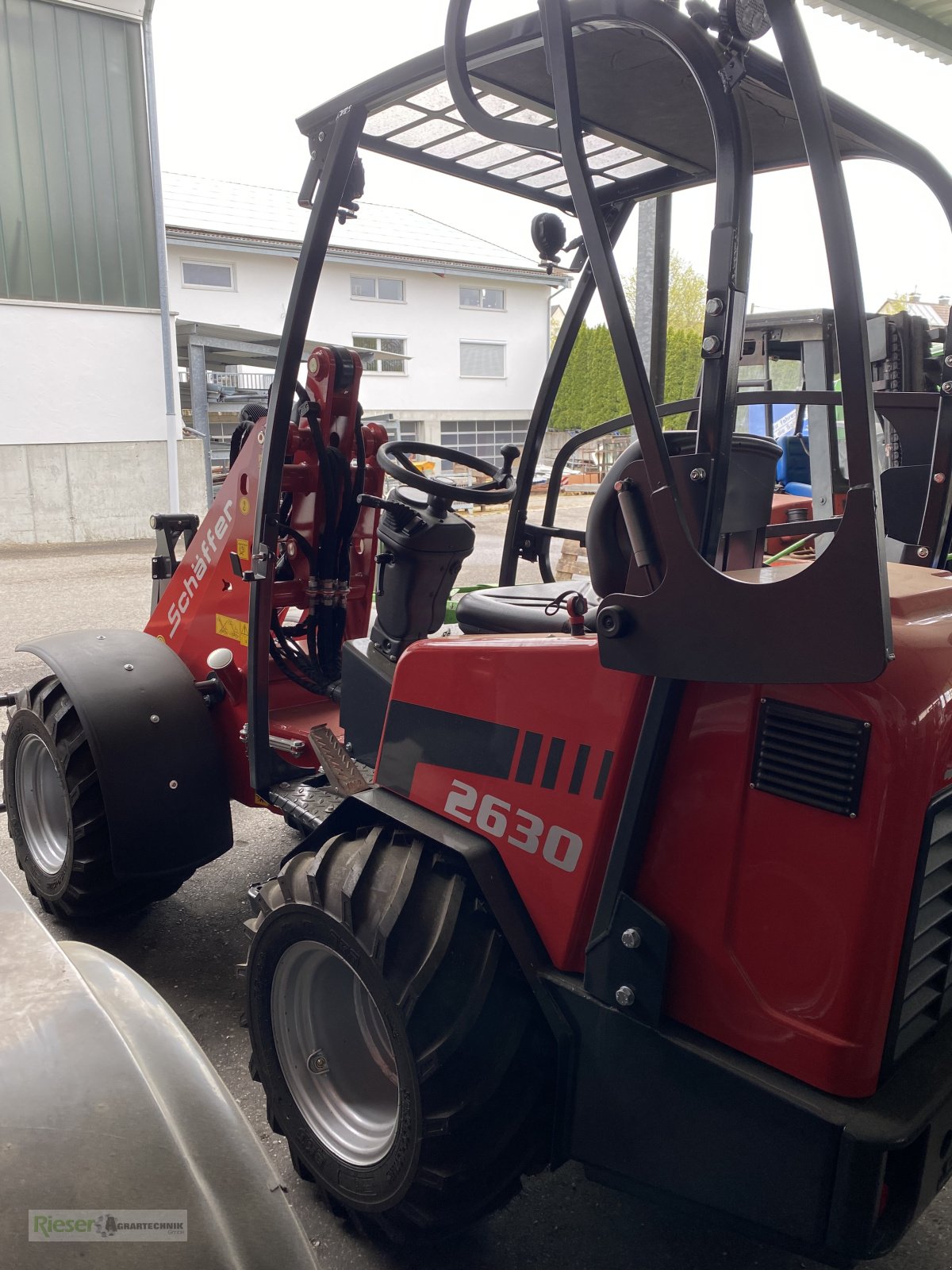 Hoflader typu Schäffer 2630 Hoflader mit Schnellgang, Fahrerschutzdach, Vorführgerät, Neumaschine v Nördlingen (Obrázok 1)