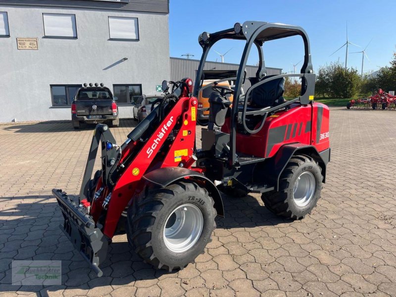 Hoflader des Typs Schäffer 3630, Neumaschine in Coppenbruegge