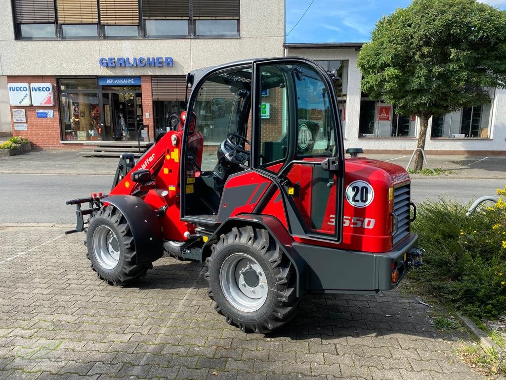 Hoflader Türe ait Schäffer 3650 mit KABINE LAGERMASCHINE SONDERKONDITIONEN, Neumaschine içinde Neustadt (resim 4)