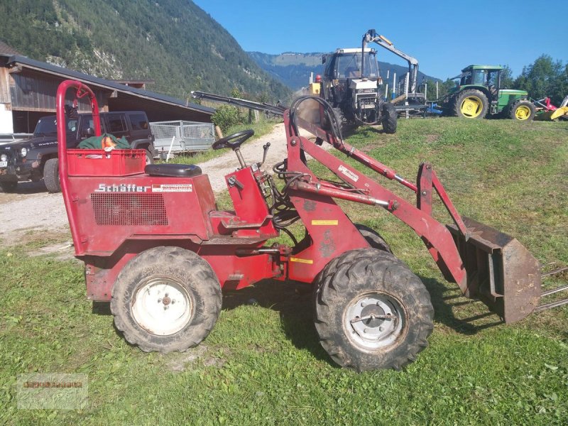 Hoflader typu Schäffer D25 W / Schäffer 330 mit Mistgabel & Schaufel, Gebrauchtmaschine v Tarsdorf (Obrázek 1)