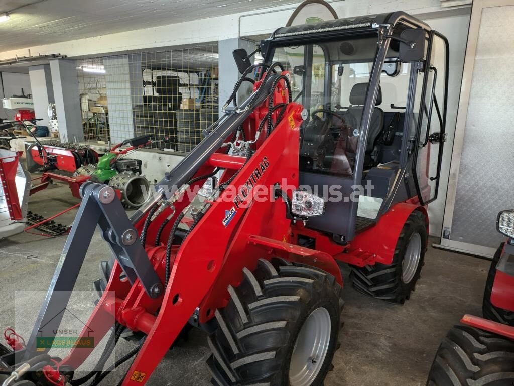 Hoflader van het type Sonstige FLEXITRAC 1226, Neumaschine in Schlitters (Foto 3)