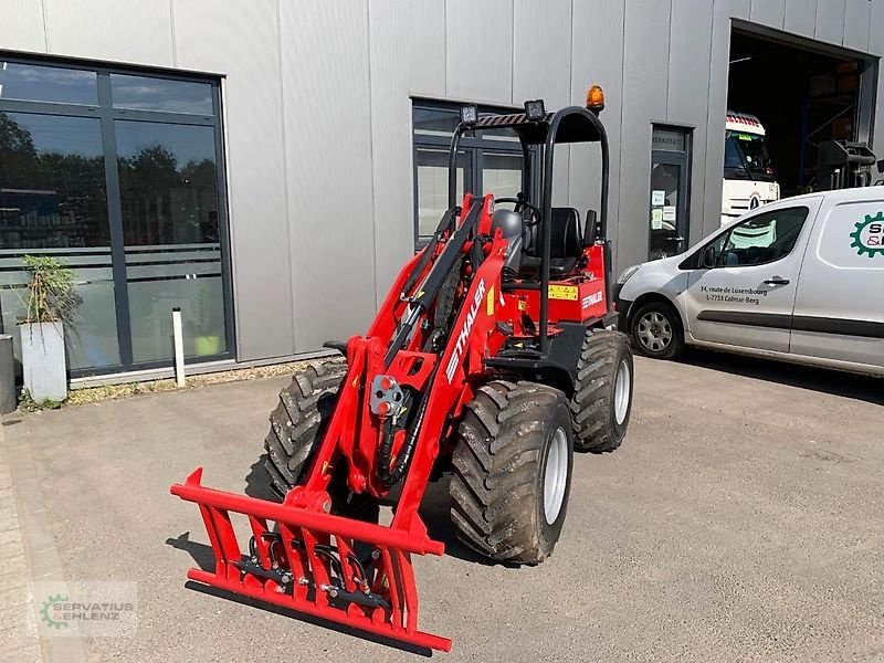 Hoflader of the type Thaler 2230 H, Neumaschine in Rittersdorf (Picture 2)