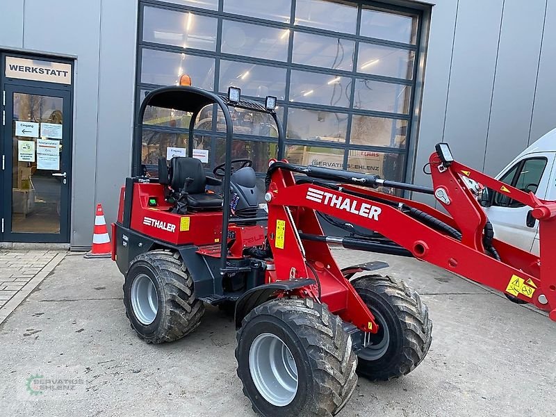 Hoflader of the type Thaler 2438 H 14158, Neumaschine in Rittersdorf (Picture 2)