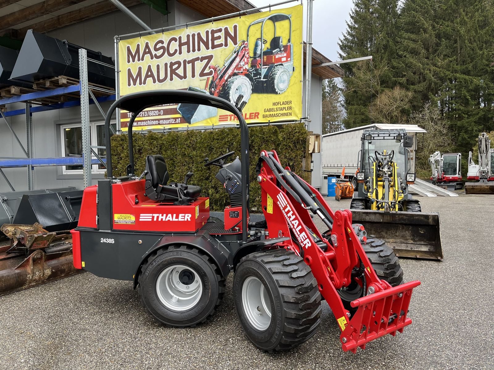 Hoflader des Typs Thaler 2438  S DPF, Gebrauchtmaschine in Bad Leonfelden (Bild 4)