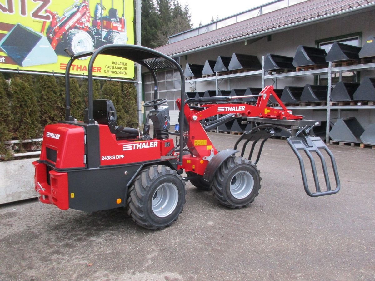 Hoflader of the type Thaler 2438 S DPF, Neumaschine in Bad Leonfelden (Picture 8)