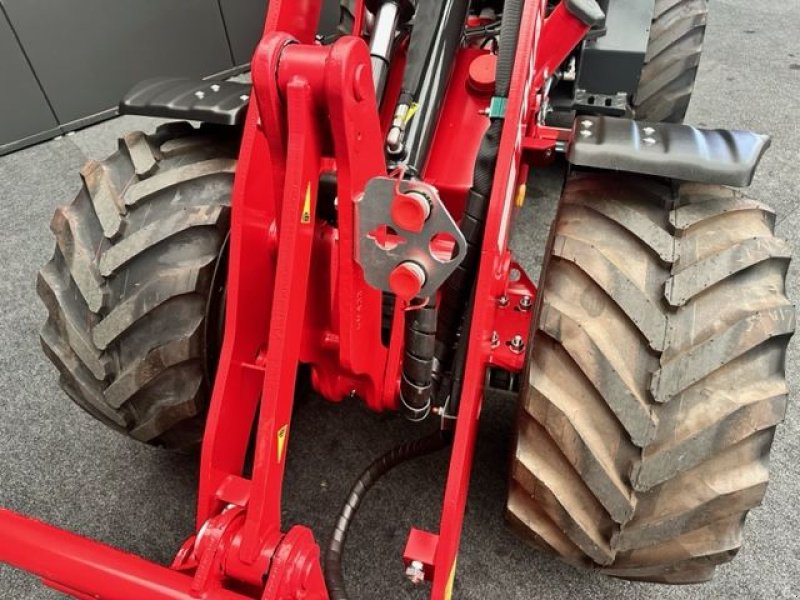 Hoflader a típus Thaler Hoflader 2230S 25PS Hubkraft 1.500kg, Neumaschine ekkor: Tamsweg (Kép 8)