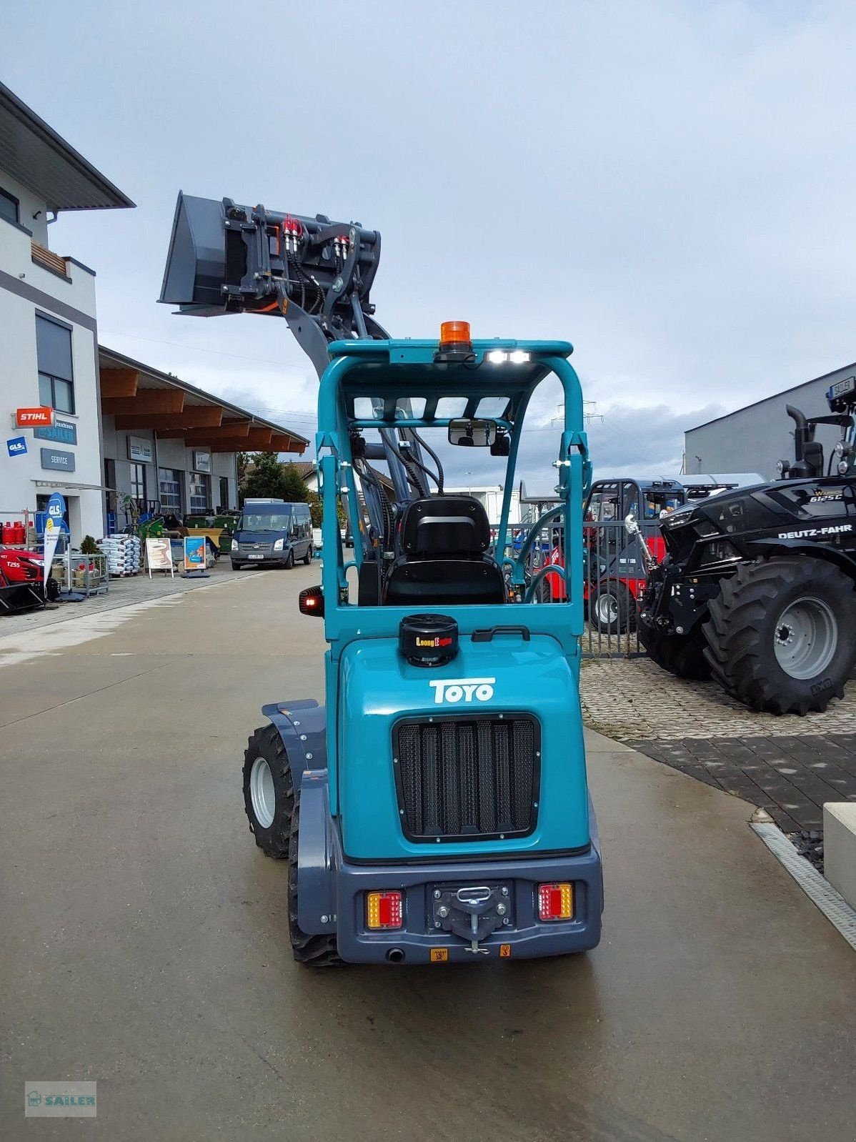 Hoflader tipa Toyo 826 Hoflader mit Kubota Motor Bügel NEUES MODELL, Neumaschine u Landsberg (Slika 12)