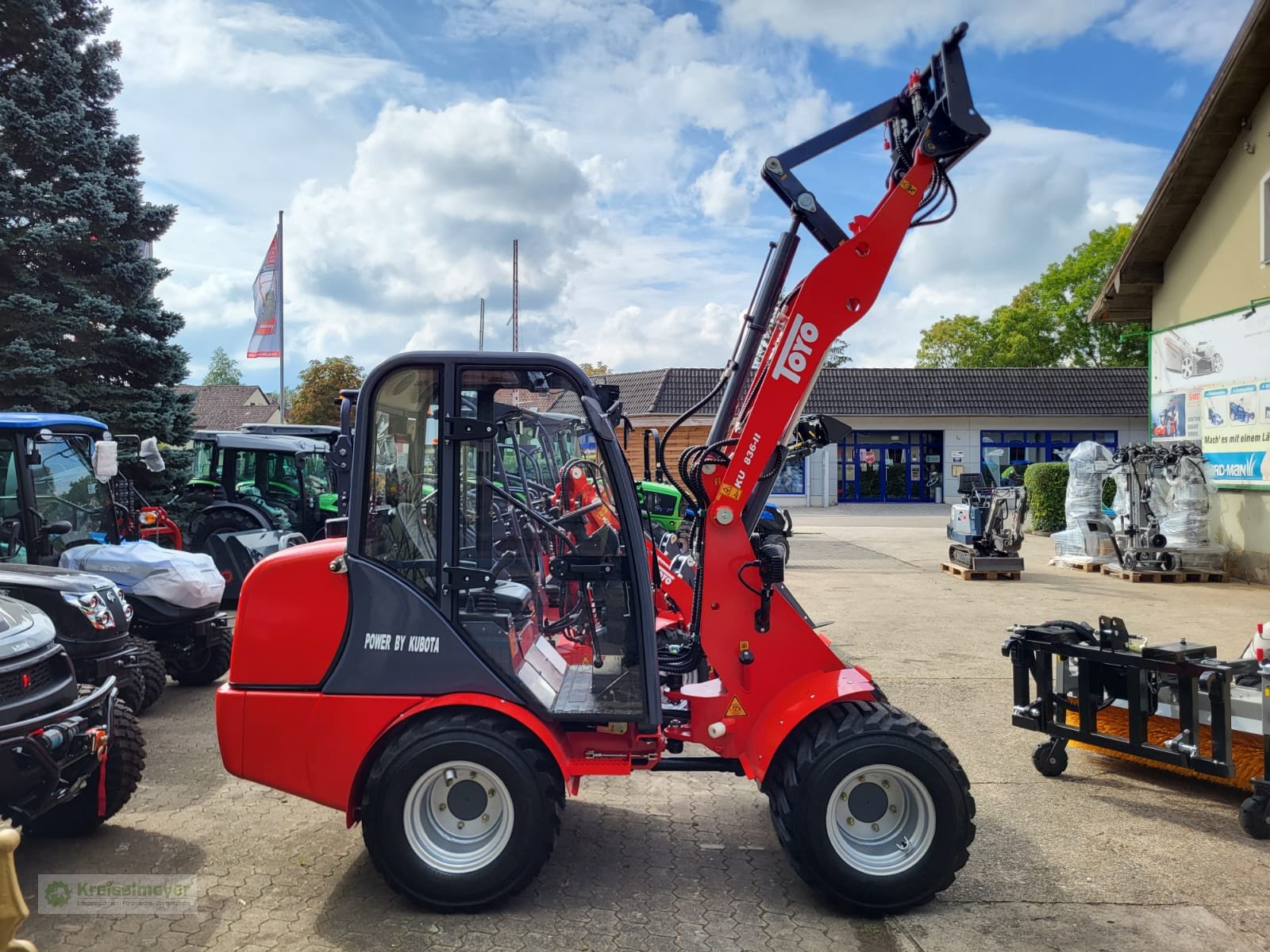 Hoflader типа Toyo 836-III Kabine Kubota Motor + Werkzeug AKTION inkl. Schneeschild kostenlos, Neumaschine в Feuchtwangen (Фотография 8)