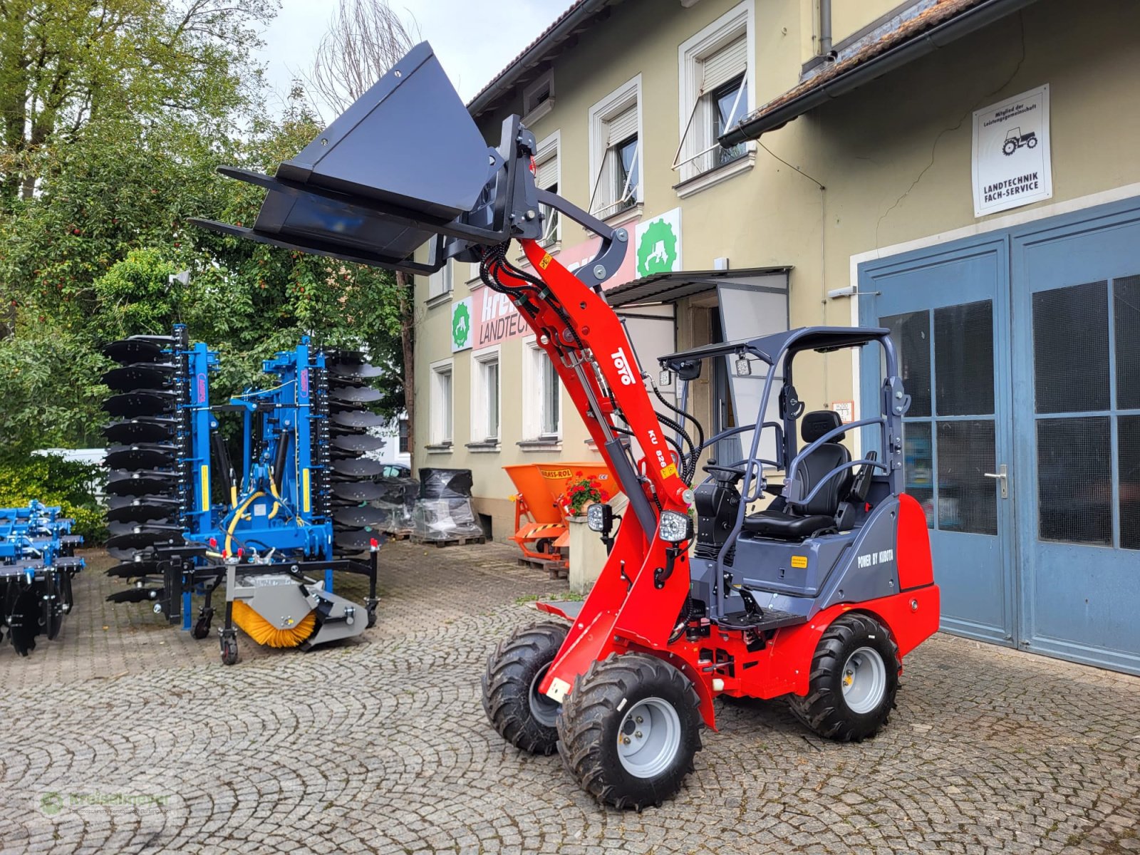 Hoflader του τύπου Toyo KU 826-III Bügel Kubota Stage V + Werkzeug AKTION + 2600mm Hub (freisicht)NEU, Neumaschine σε Feuchtwangen (Φωτογραφία 15)