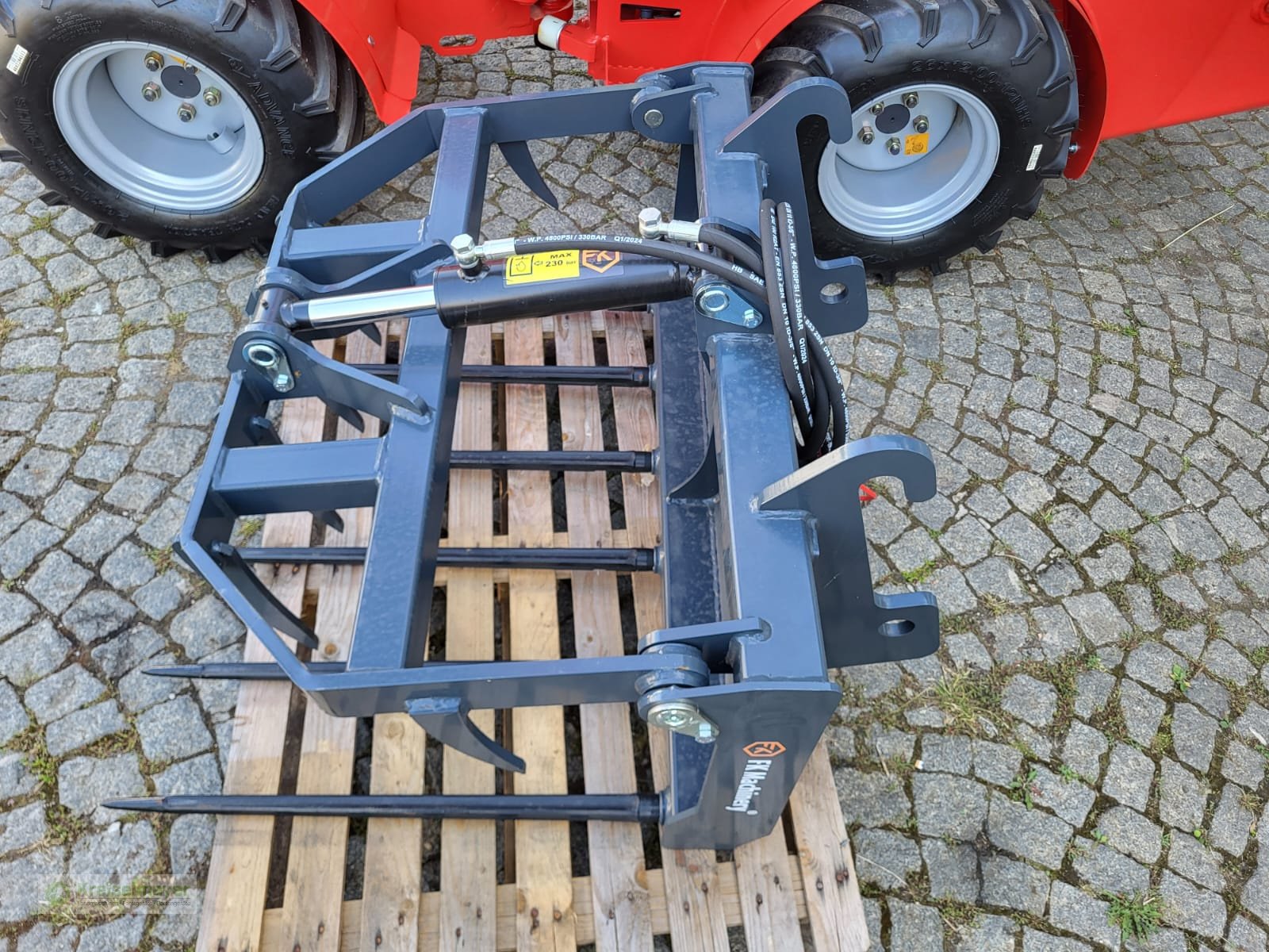 Hoflader typu Toyo KU 826-III Bügel Kubota Stage V + Werkzeug AKTION + Krokodilgebiss NEU, Neumaschine w Feuchtwangen (Zdjęcie 19)