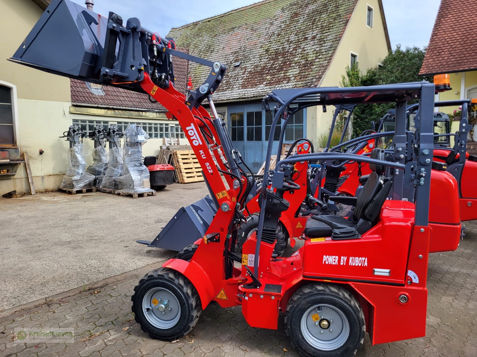 Hoflader типа Toyo Mini 522-II Bügel Stage V Kubota + Werkzeugaktion Schaufel + Palettengabel + Schneeschild kostenlos NEU, Neumaschine в Feuchtwangen (Фотография 11)