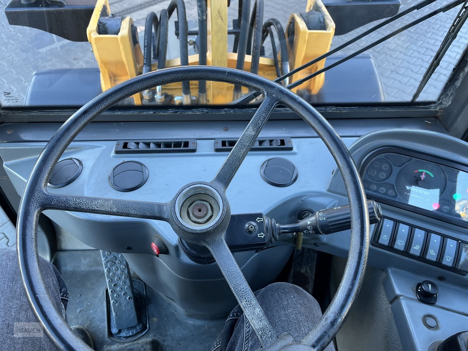 Hoflader des Typs Volvo L25B - P mit Kabine mit Schaufel & PG, Gebrauchtmaschine in Burgkirchen (Bild 23)