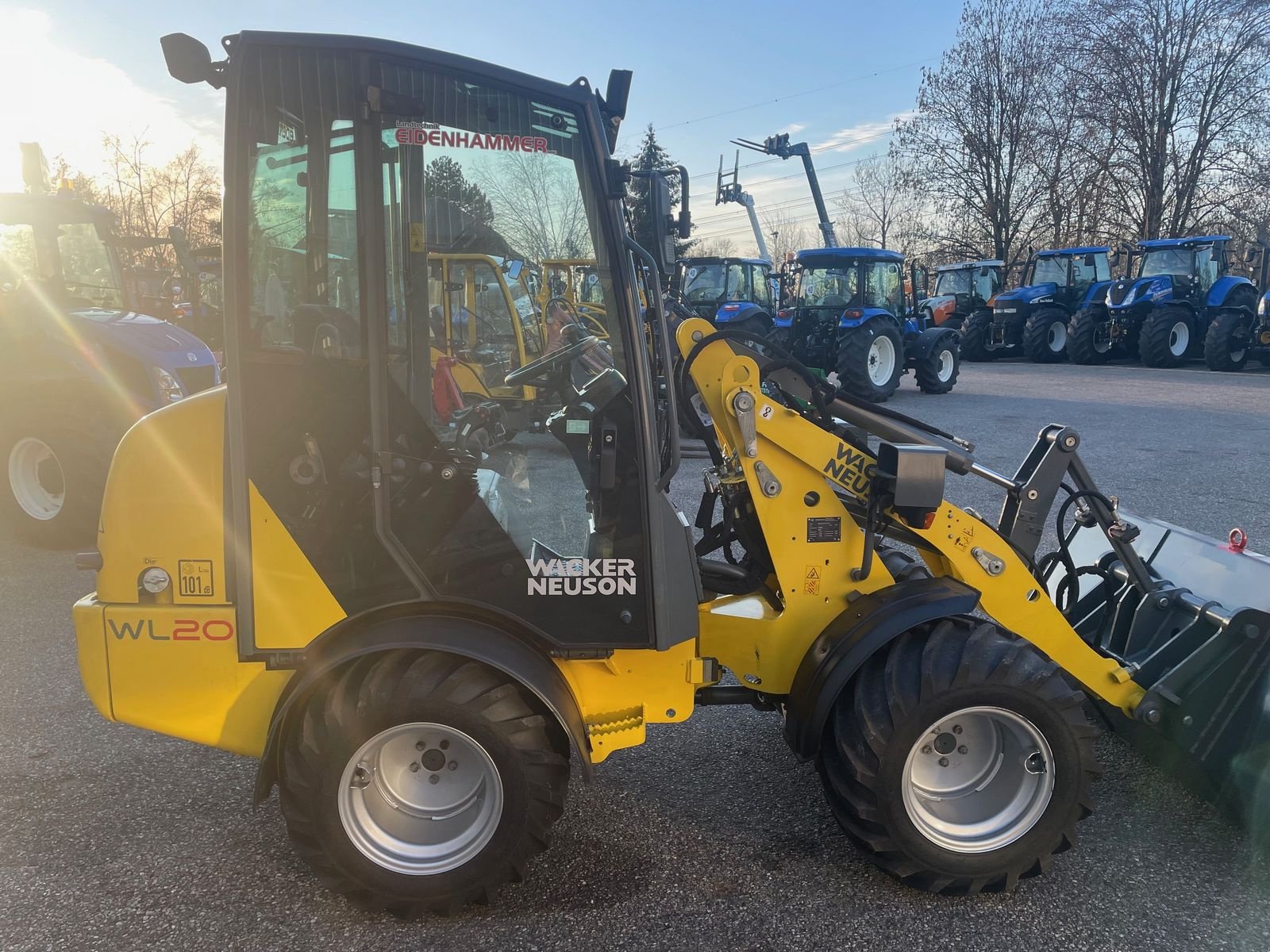 Hoflader des Typs Wacker Neuson WL 20, Gebrauchtmaschine in Burgkirchen (Bild 6)