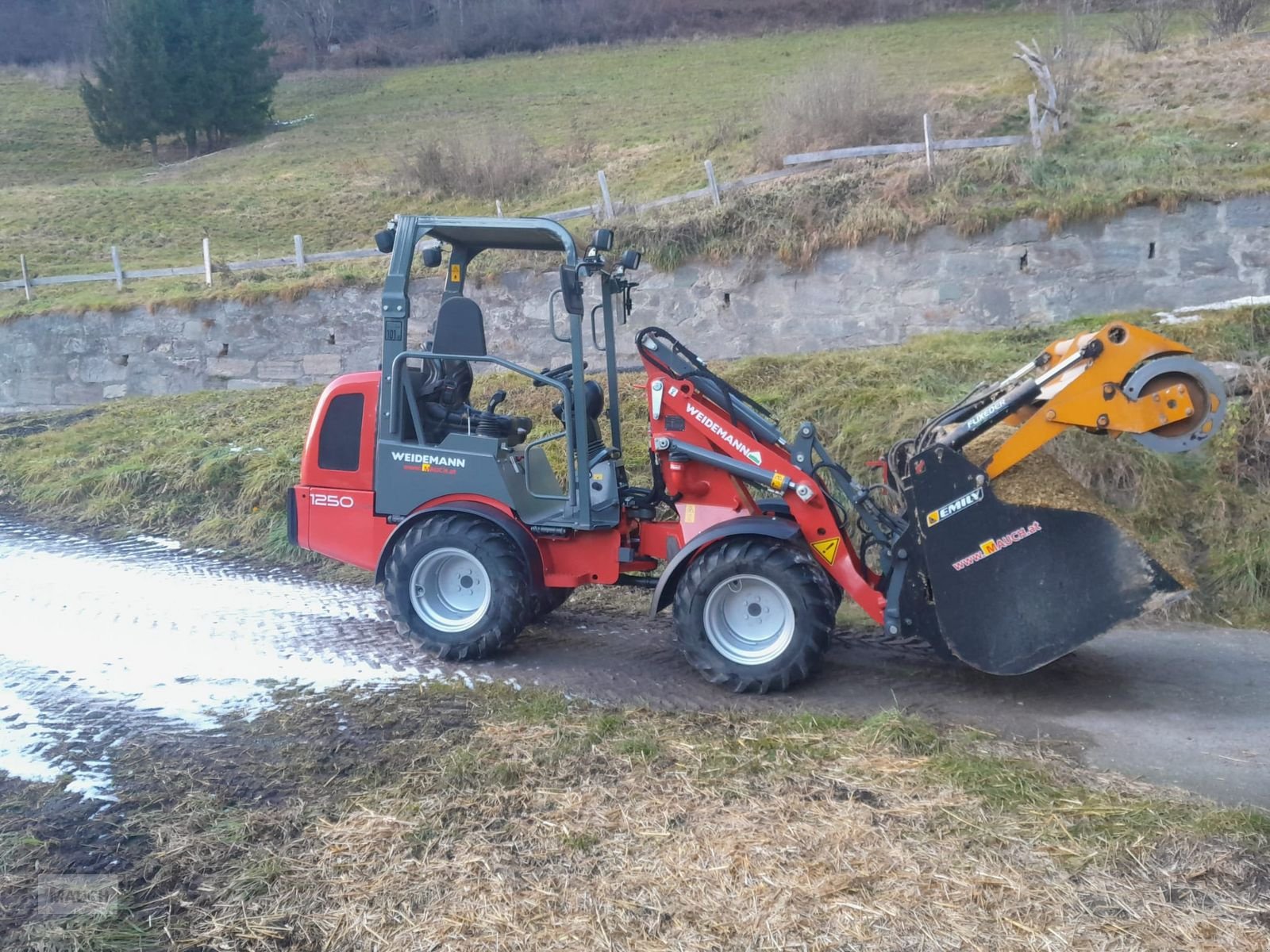 Hoflader des Typs Weidemann  1250 CC35, Gebrauchtmaschine in Burgkirchen (Bild 2)