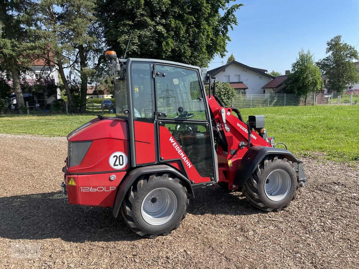 Hoflader van het type Weidemann  1260 LP Hoftrac unter 2,0m Bauhöhe, Neumaschine in Burgkirchen (Foto 18)