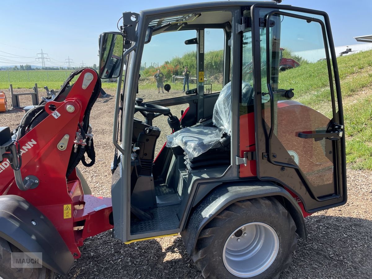 Hoflader des Typs Weidemann  1260 LP Hoftrac unter 2,0m Bauhöhe, Neumaschine in Burgkirchen (Bild 12)