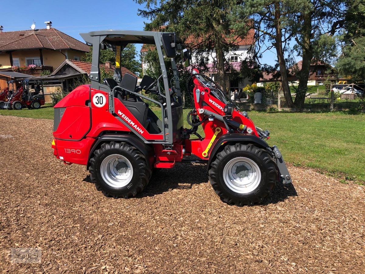 Hoflader typu Weidemann  1390 Hoflader, Neumaschine v Burgkirchen (Obrázok 2)