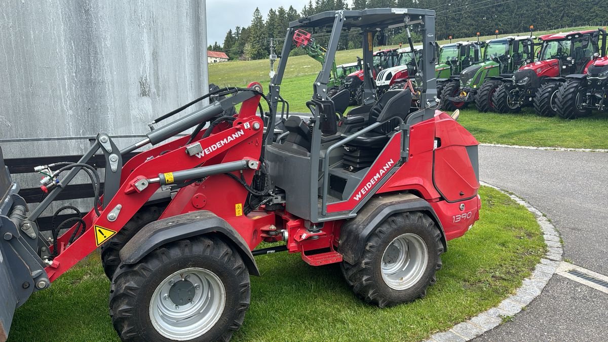 Hoflader of the type Weidemann  1390-Top Ausstattung, Vorführmaschine in Traberg (Picture 1)