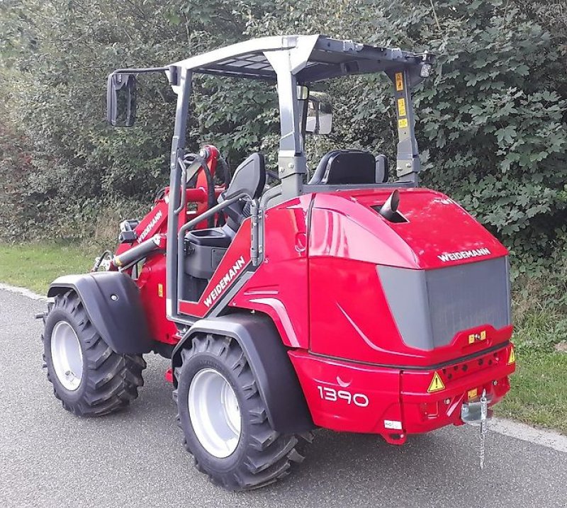 Hoflader van het type Weidemann  1390, Neumaschine in Itterbeck (Foto 3)