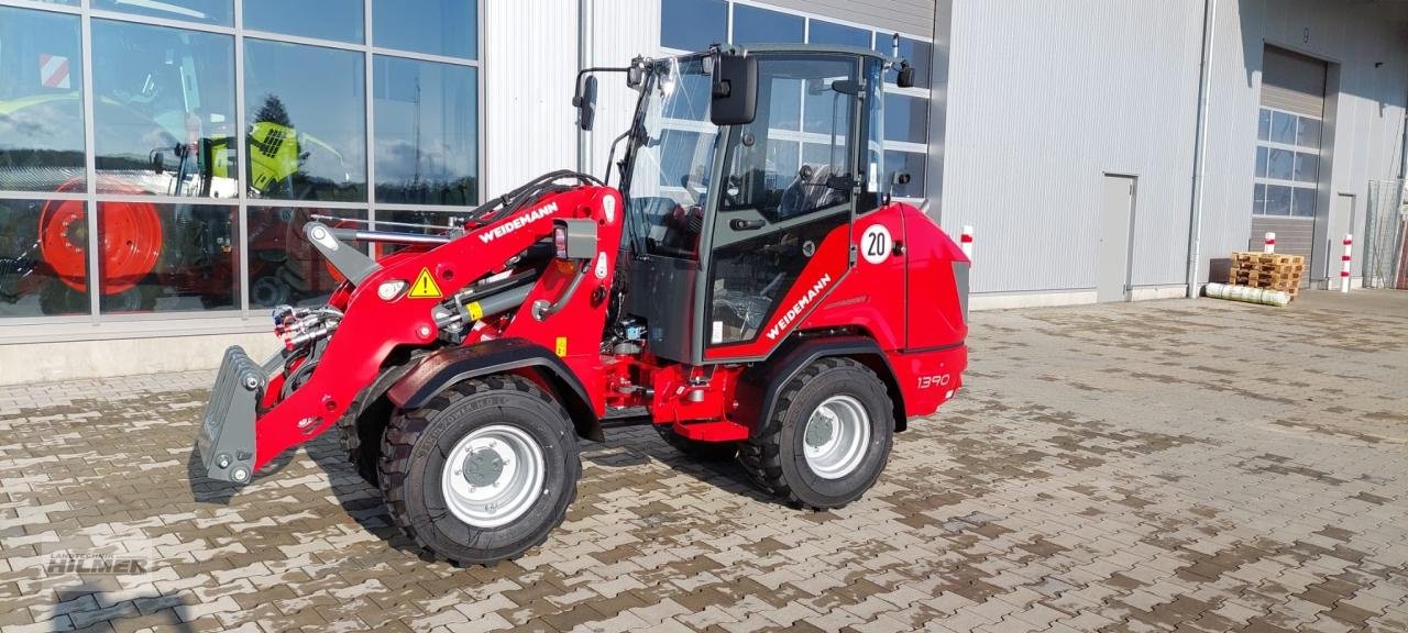 Hoflader van het type Weidemann  1390, Neumaschine in Moringen (Foto 1)