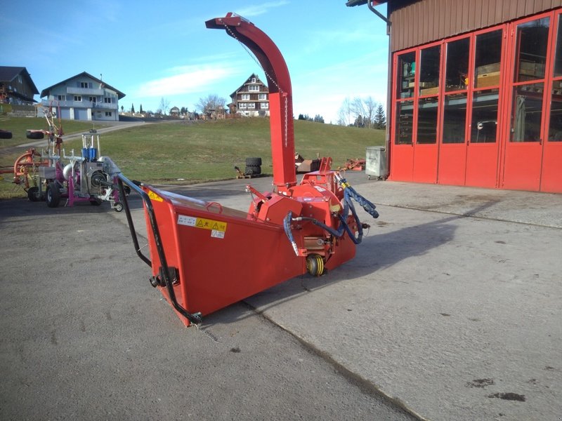 Holzhacker & Holzhäcksler van het type Farmi HF 180, Gebrauchtmaschine in Egg (Foto 1)