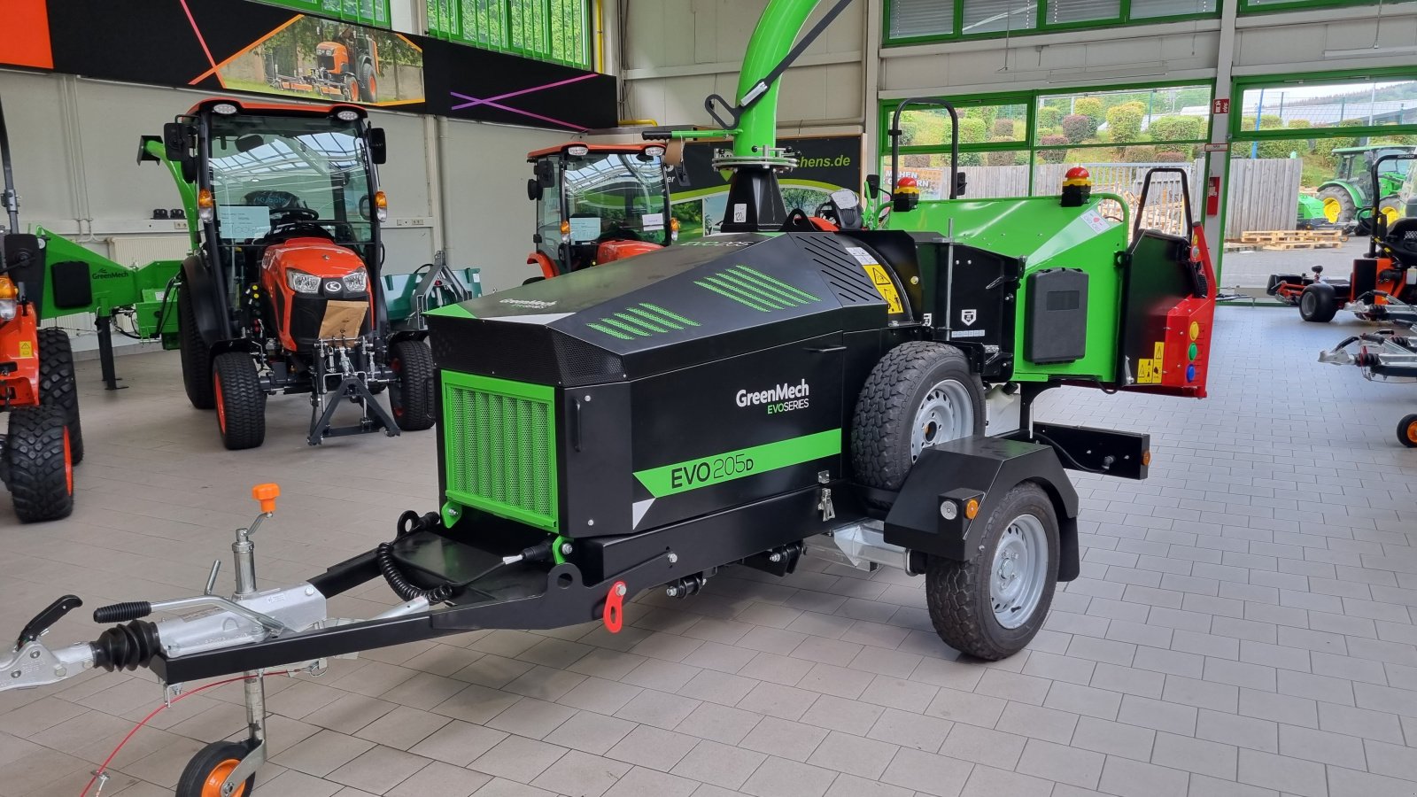 Holzhacker & Holzhäcksler van het type GreenMech EVO 205 D Ausstellungsgerät, Neumaschine in Olpe (Foto 1)