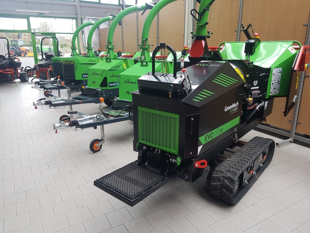 Holzhacker & Holzhäcksler des Typs GreenMech EVO165 Raupenfahrwerk  Ausstellungsgerät, Neumaschine in Olpe (Bild 3)