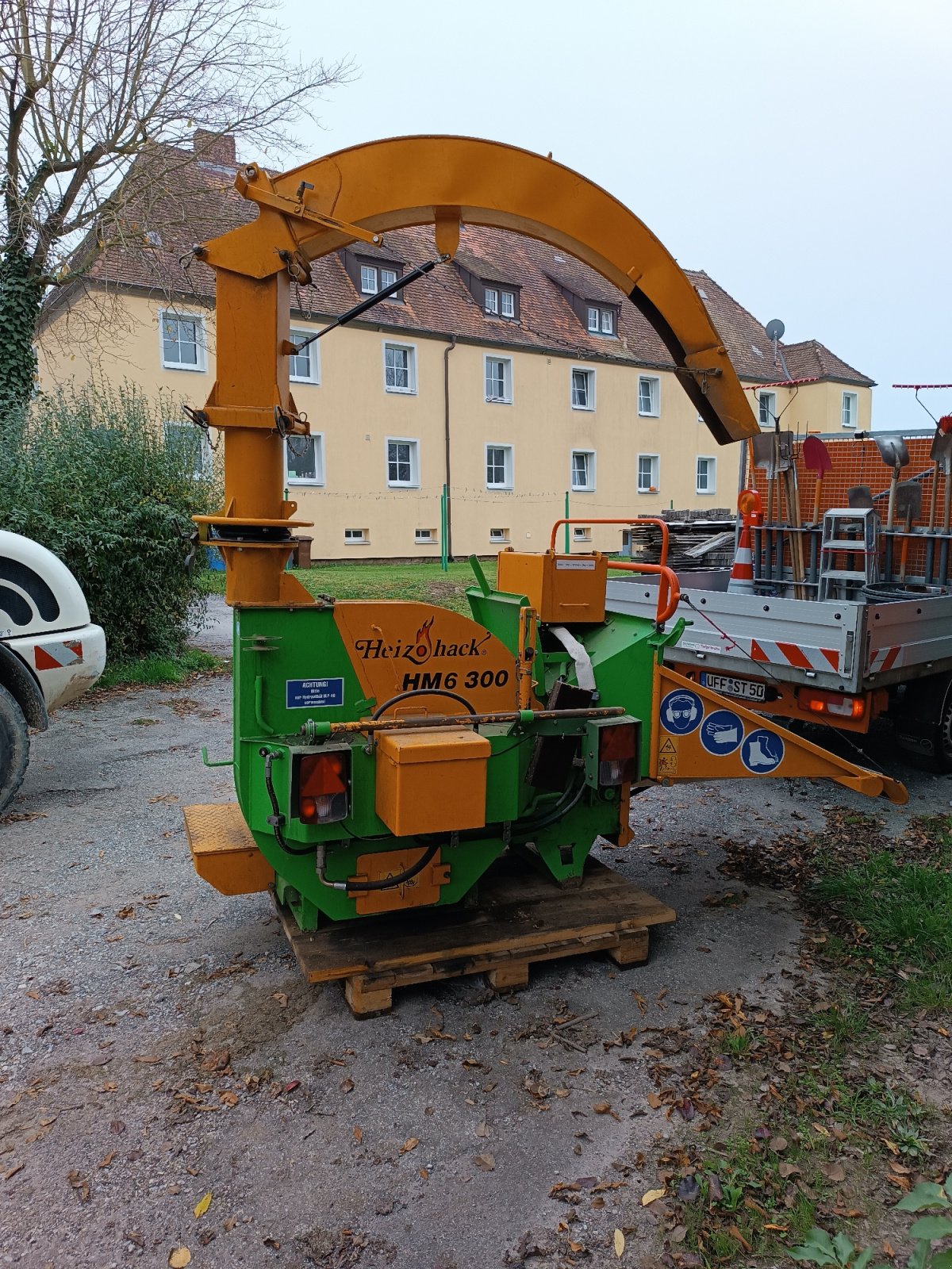 Holzhacker & Holzhäcksler Türe ait Heizomat HM 6-300-D, Gebrauchtmaschine içinde Uffenheim (resim 1)