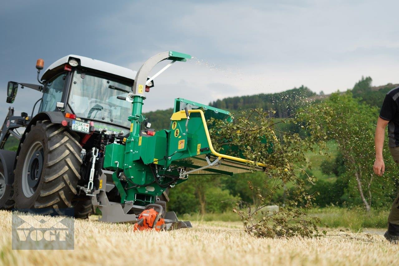 Holzhacker & Holzhäcksler of the type HS 150 Holzhacker /Holzhäcksler /Holzschredder für Traktor-Aktionsangebot, Neumaschine in Schmallenberg (Picture 11)