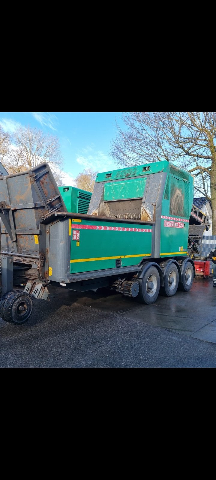 Holzhacker & Holzhäcksler van het type Jenz BA 725 D, Gebrauchtmaschine in Erlach (Foto 1)