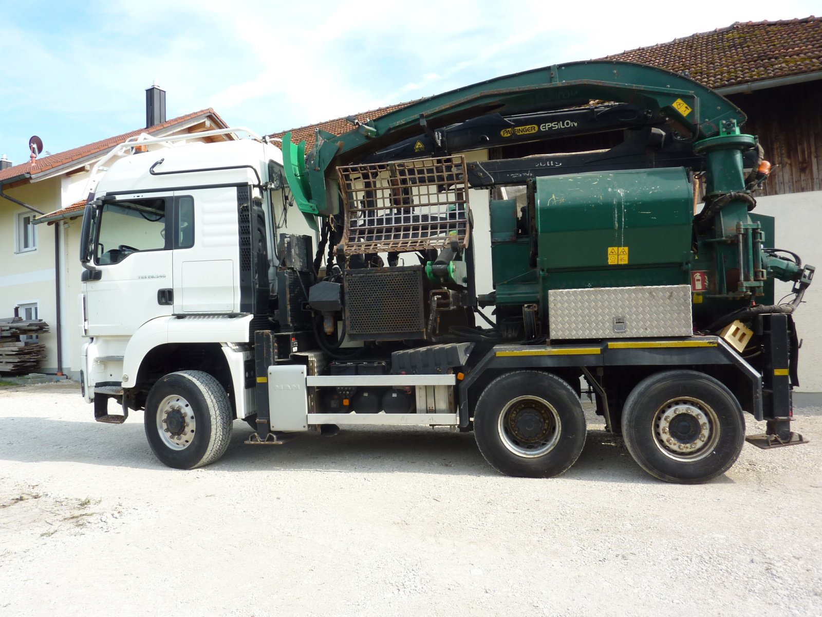 Holzhacker & Holzhäcksler du type Jenz Chippertruck 583, Gebrauchtmaschine en Bockhorn (Photo 2)