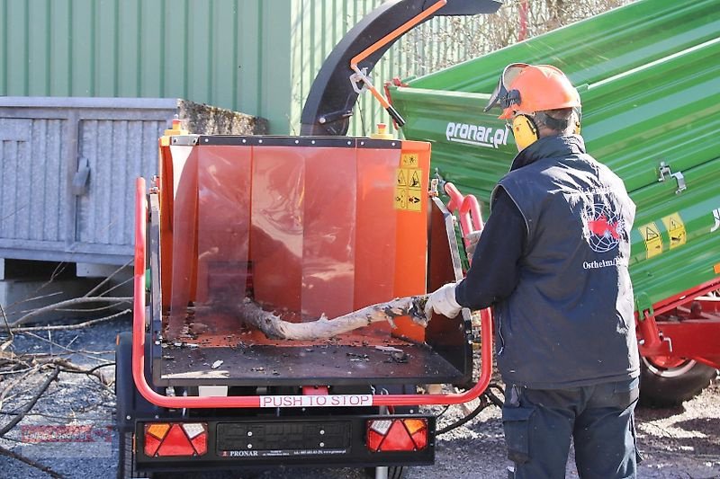 Holzhacker & Holzhäcksler van het type PRONAR MR-15, Vorführmaschine in Ostheim/Rhön (Foto 2)