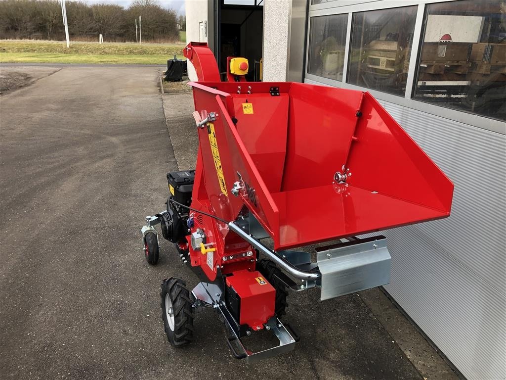 Holzhacker & Holzhäcksler van het type Sonstige 100 MOBIL MED HYDRAULISK MOWER / TILBUD SPAR 19.499,-, Gebrauchtmaschine in Holstebro (Foto 6)