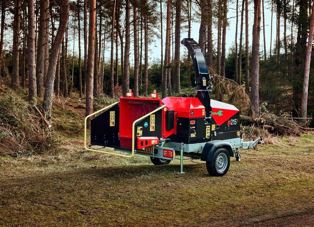 Holzhacker & Holzhäcksler van het type Sonstige 215 Mobil E-ZE m. TP-pilot+, en-akslet trailer, motor smac200-157 m. bat 96v - 458 AMP, Gebrauchtmaschine in Holstebro (Foto 1)