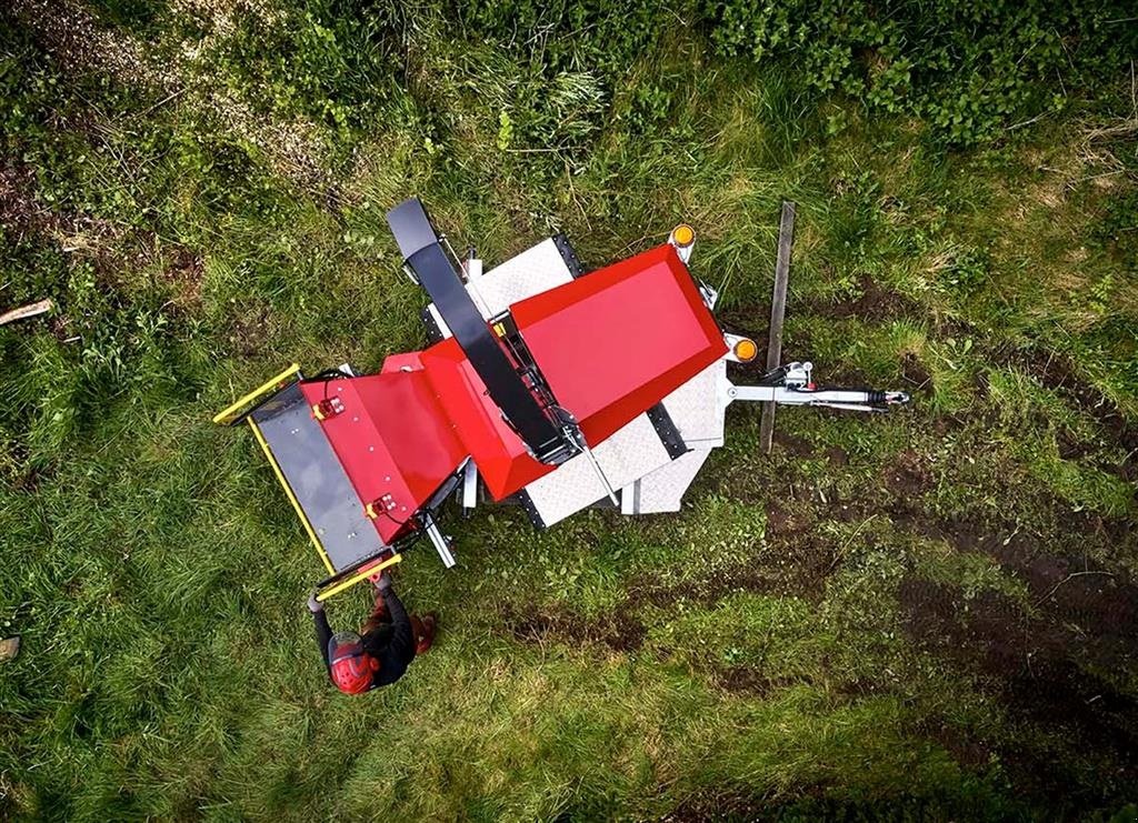 Holzhacker & Holzhäcksler van het type Sonstige 215 MOBIL T m. TP Pilot+, Hatz m. DPF 59 hk, tandemtrailer og 270 graders drejekrans, Gebrauchtmaschine in Holstebro (Foto 7)