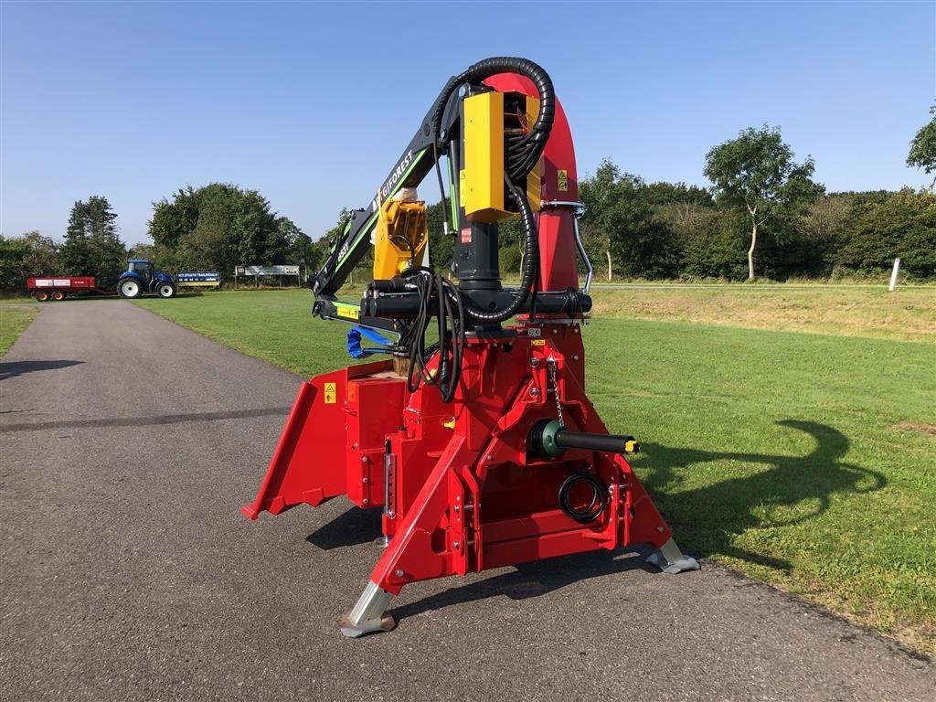 Holzhacker & Holzhäcksler of the type Sonstige 270 PTO K med FTG 5,3m kran med fjernbetjent joystick., Gebrauchtmaschine in Holstebro (Picture 4)