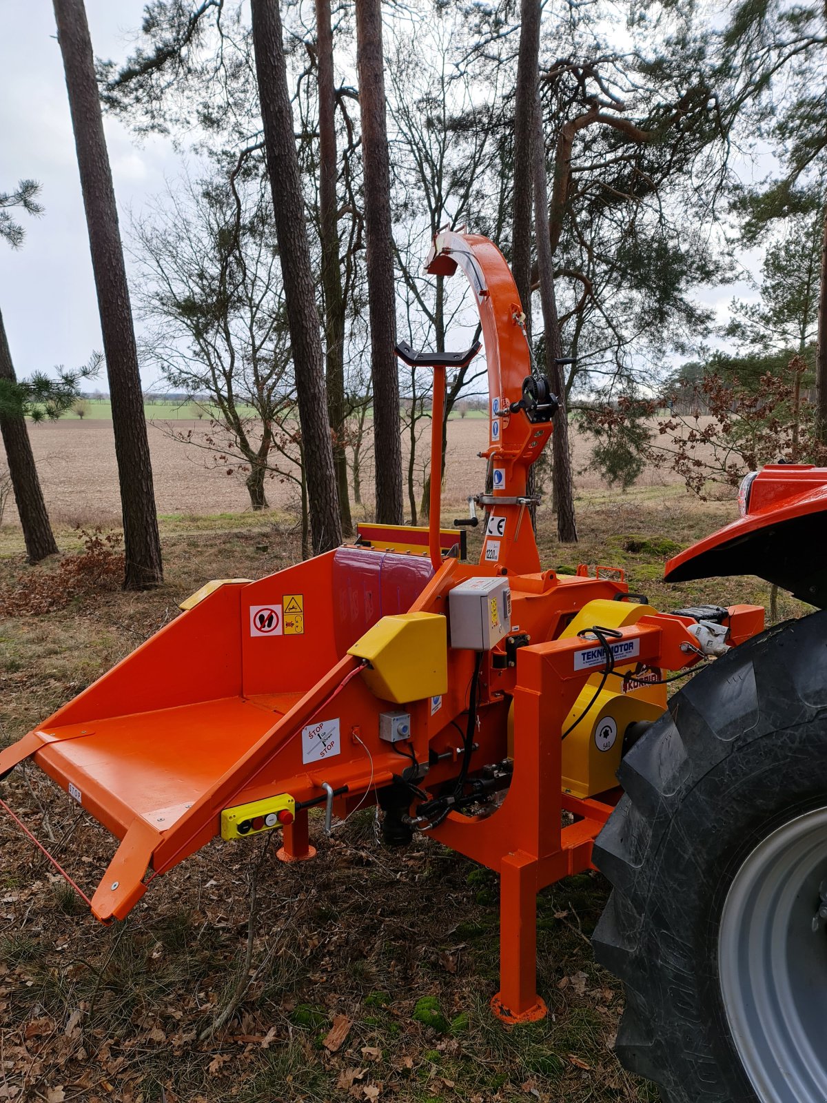 Holzhacker & Holzhäcksler del tipo Teknamotor 280RBG Holzschredder, Gebrauchtmaschine In Salzwedel (Immagine 3)