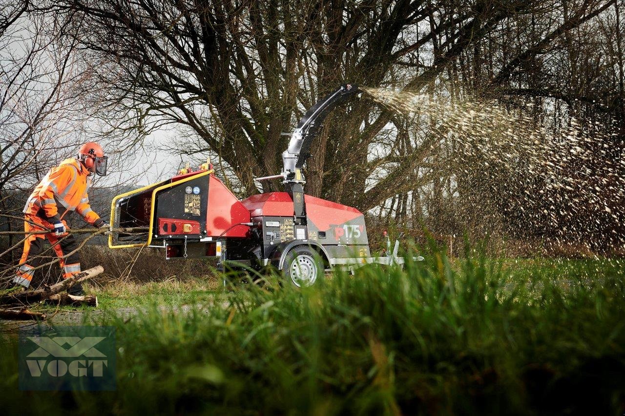 Holzhacker & Holzhäcksler Türe ait TP 175 MOBILE D Holzhäcksler mit Dieselmotor und PKW-Fahrwerk, Neumaschine içinde Schmallenberg (resim 2)