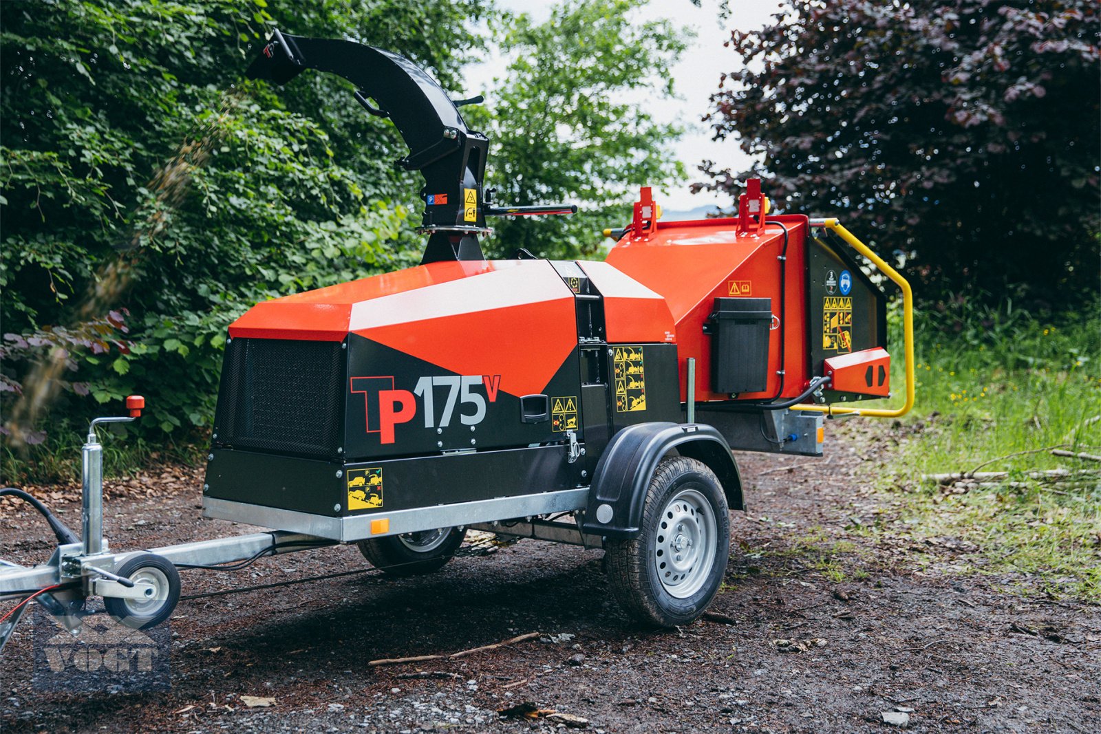 Holzhacker & Holzhäcksler du type TP 175 MOBILE P Holzhäcksler mit Benzinmotor & PKW-Fahrwerk-Aktion-, Neumaschine en Schmallenberg (Photo 4)