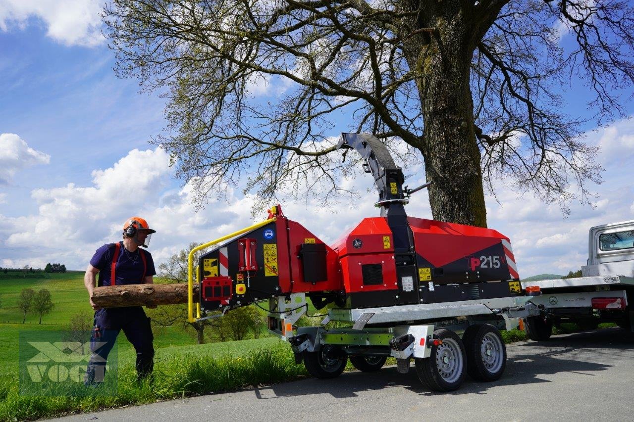 Holzhacker & Holzhäcksler typu TP 215 MOBILE Holzhäcksler mit Dieselmotor und 270°Drehkranz, Neumaschine v Schmallenberg (Obrázek 3)