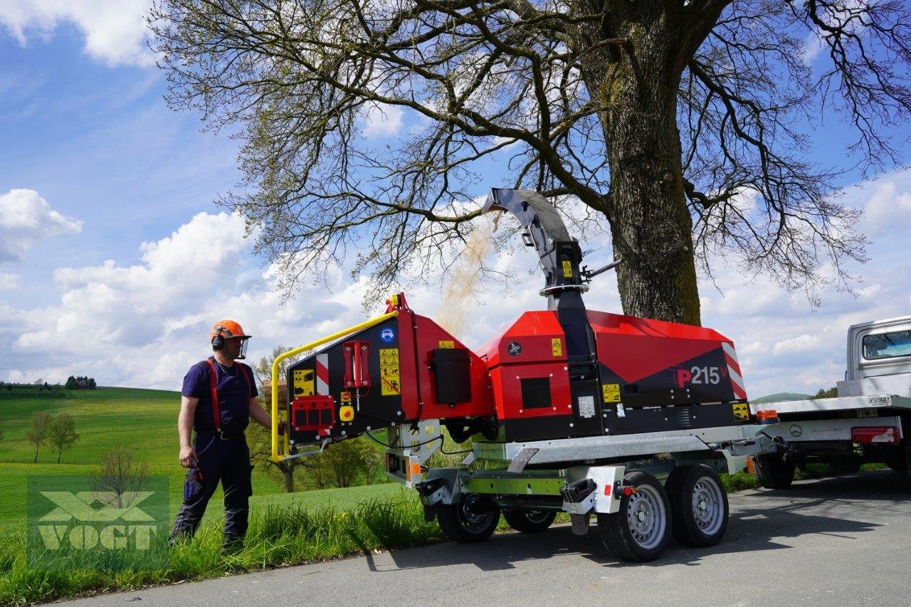 Holzhacker & Holzhäcksler Türe ait TP 215 MOBILE Holzhäcksler mit Dieselmotor und 270°Drehkranz, Neumaschine içinde Schmallenberg (resim 4)