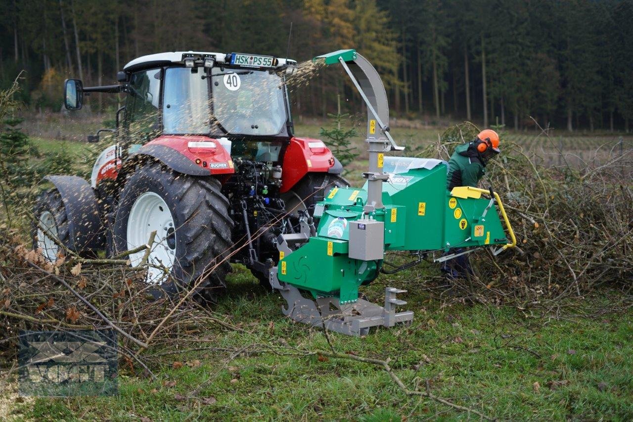 Holzhäcksler & Buschhacker du type HS 150V Holzhacker /Holzschredder /Holzhäcksler für Traktor-Aktionsangebot, Neumaschine en Schmallenberg (Photo 8)