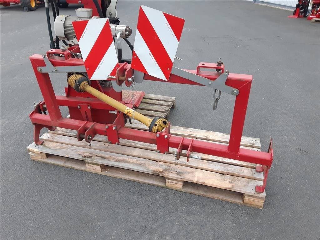 Holzspalter des Typs AMR VPE 22+LBH, Gebrauchtmaschine in Grimma (Bild 7)