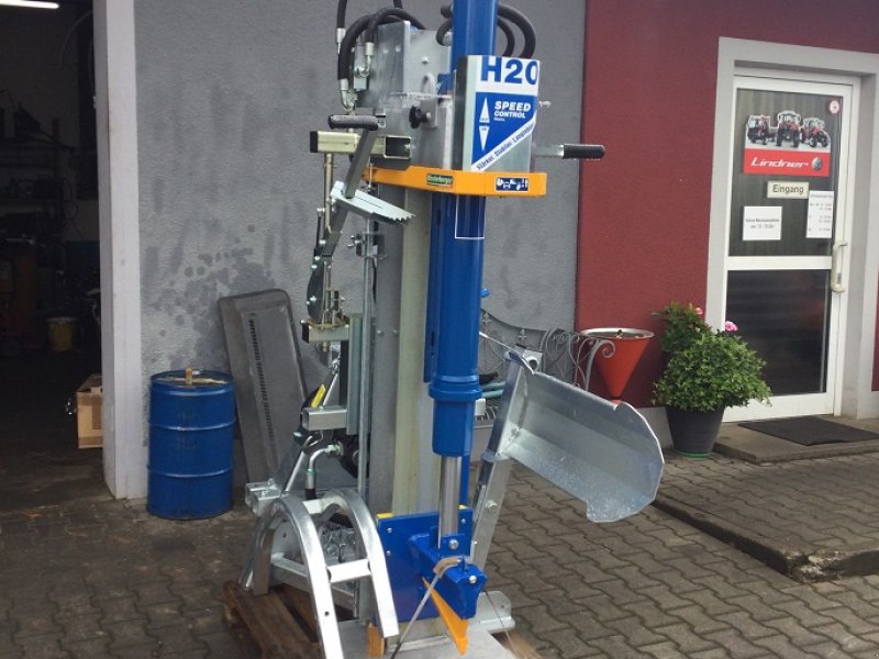 Holzspalter tipa Binderberger H 20 Z, Neumaschine u Fürsteneck (Slika 1)