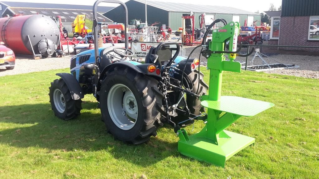 Holzspalter des Typs Sonstige Agomac houtklover, Neumaschine in Goudriaan (Bild 1)