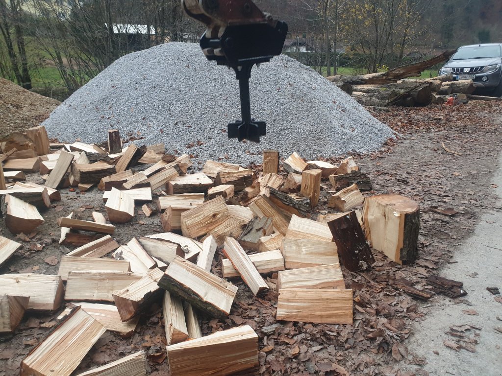 Holzspalter от тип Sonstige Bagger Spaltkreuz 6 Fach Holzspalter Kegelspalter, Neumaschine в Ingolstadt (Снимка 3)