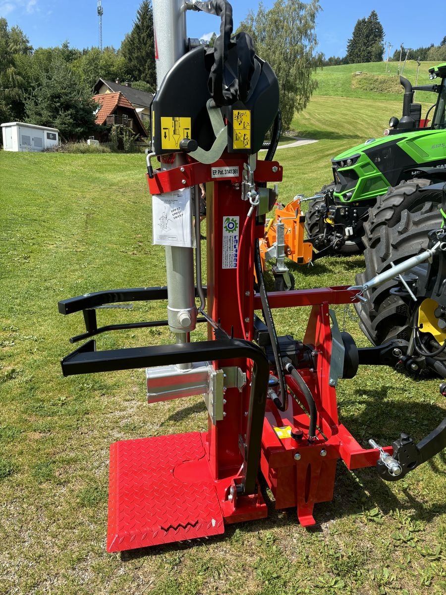 Holzspalter des Typs Sonstige Profiline 17 Tonnen, Neumaschine in Liebenau (Bild 3)